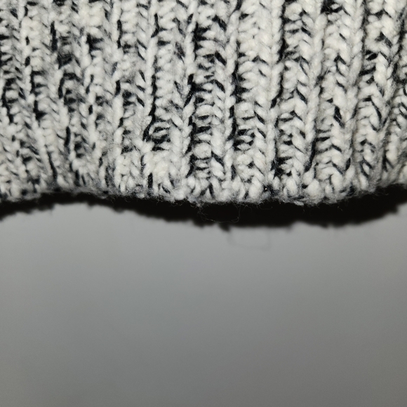 Madewell Marled Black & Cream Turtleneck Sweater Size S Wool Blend Comfortable - Picture 4 of 15